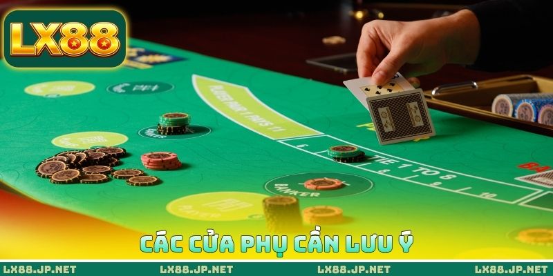 Các cửa phụ cần lưu ý Các cửa phụ cần lưu ý
